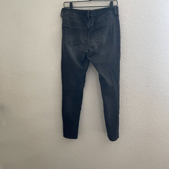 Universal Thread Mid Rise Skinny Black Jeans Size 27 - Picture 4 of 6